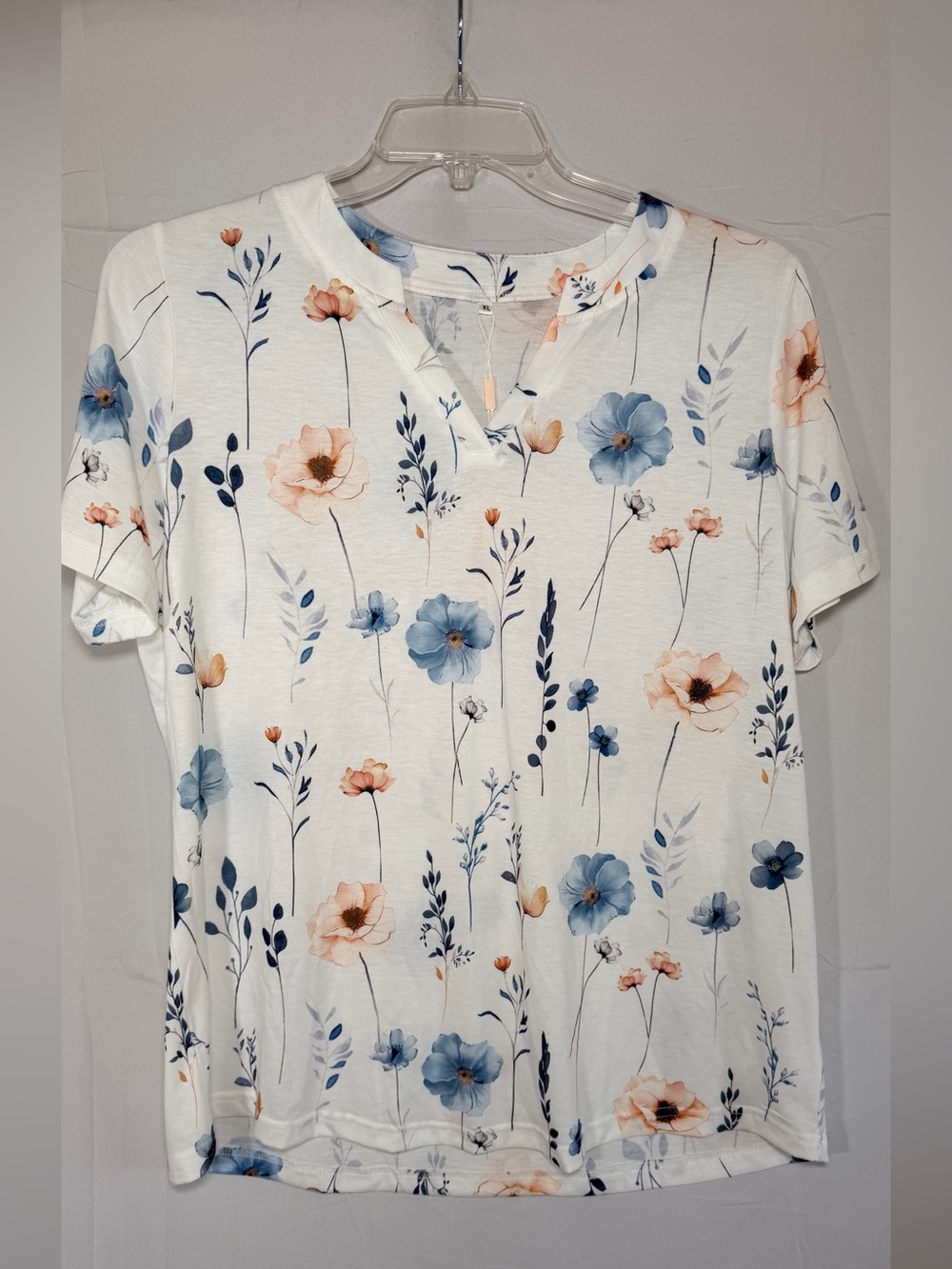 👚 4 for $15! Women’s Floral Short-Sleeve V-Neck White with Blue & Peach Blooms